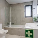 Tropical With Jacuzzi And Private Swimming Pool Villa *