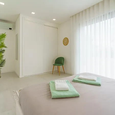 Bianca With Jacuzzi And Private Swimming Pool Villa Santa Barbara (Lisbon)